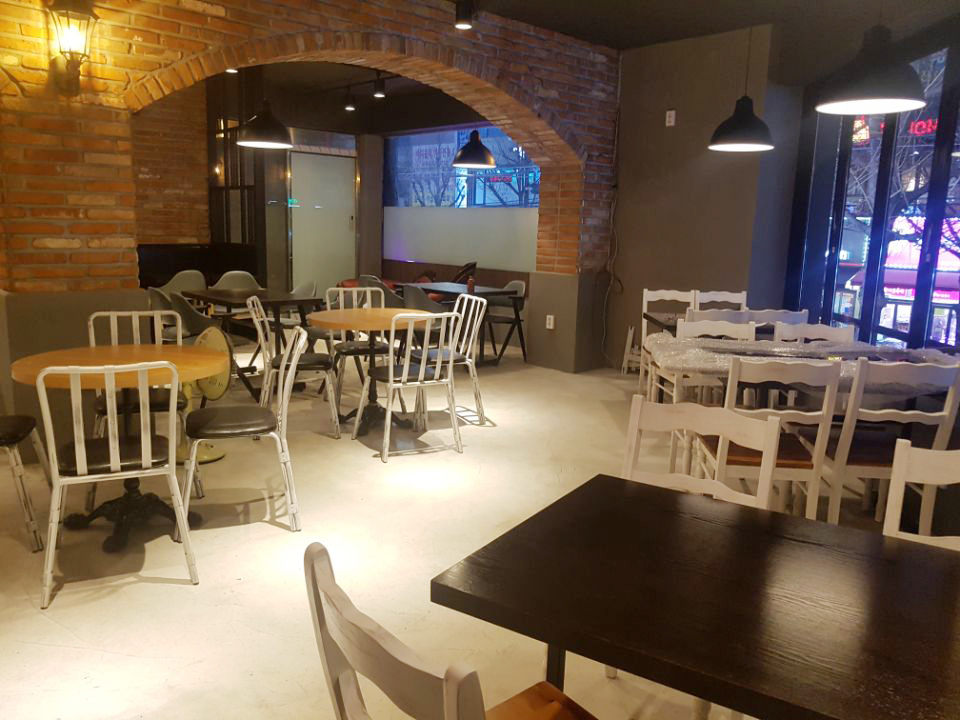 인천 동암 치킨집 인테리어 완공 사진