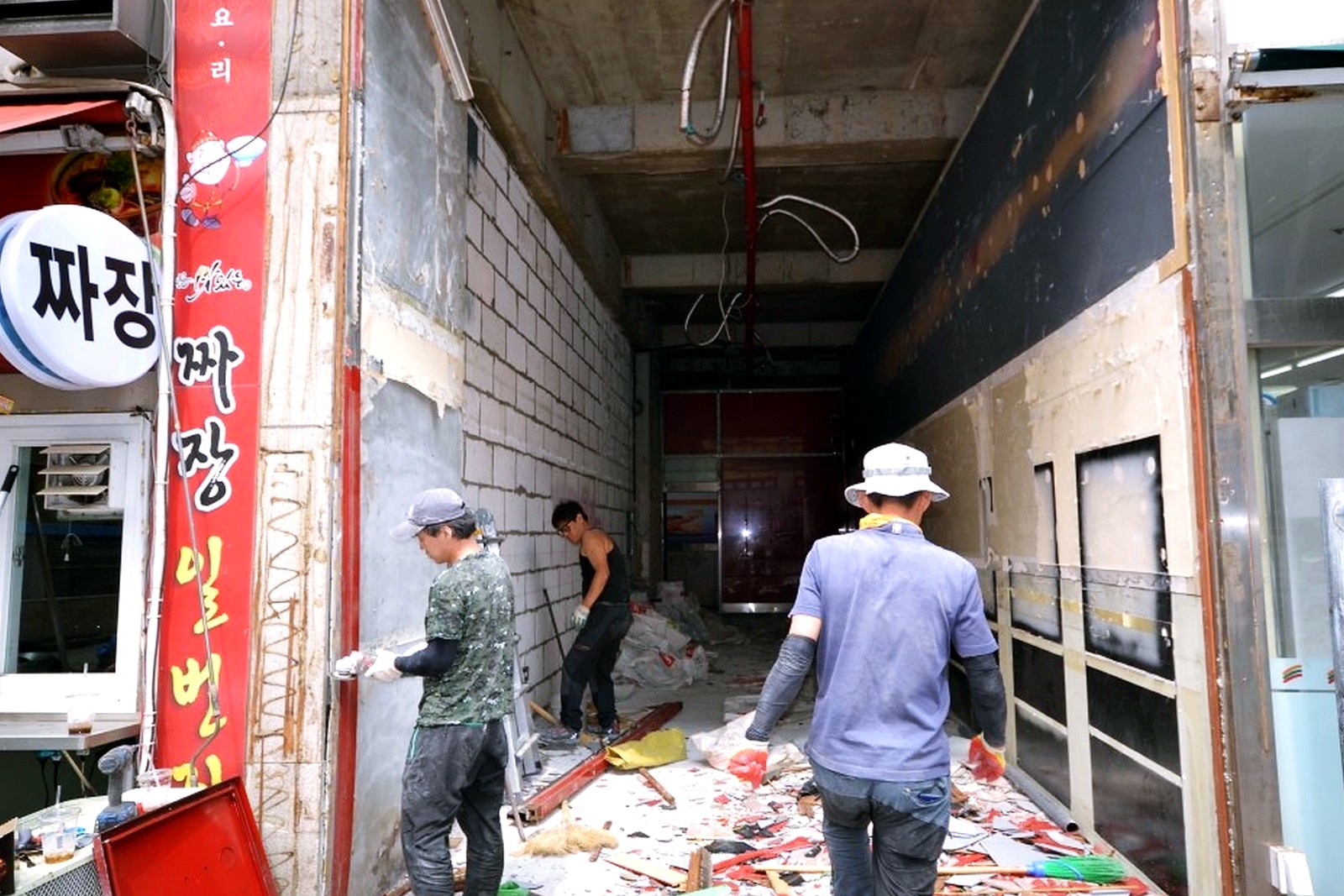 진접 술집 인테리어 공사 철거 시공 사진 2