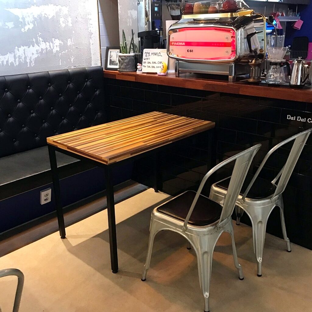 간석오거리 디저트카페 인테리어 시공 완공 대표 사진