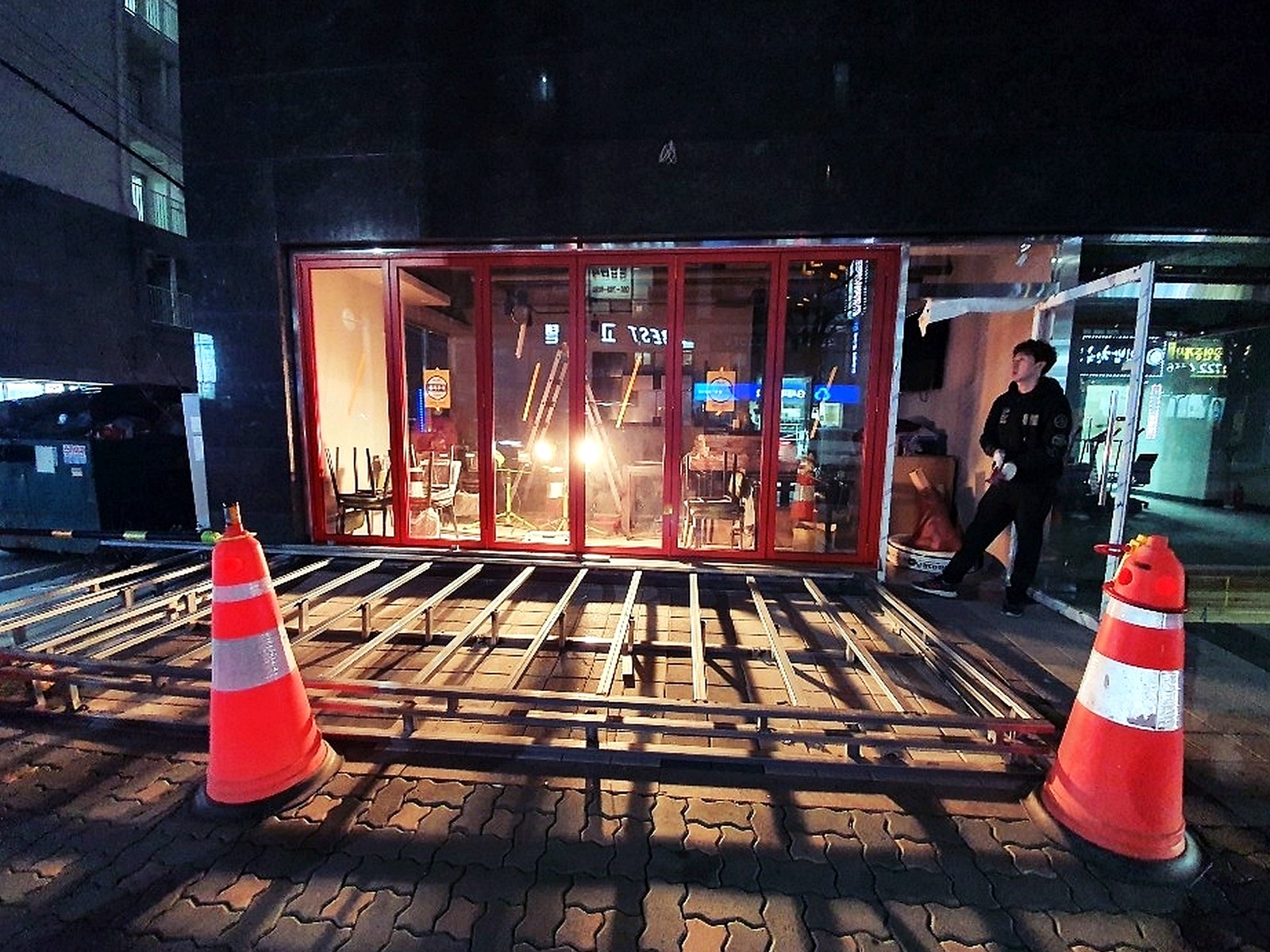 백운 호프치킨 인테리어 시공 시공전 시공 사진 2