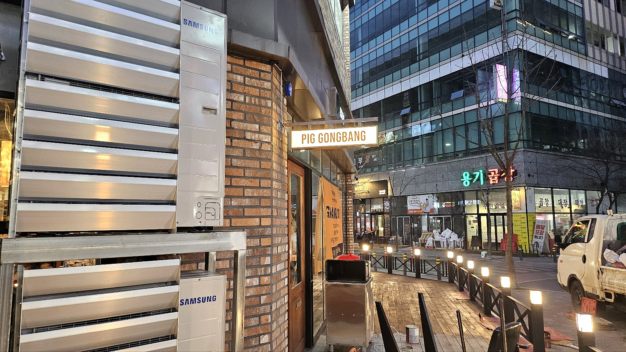 안산 고깃집 인테리어 50평｜철거부터 완공까지 현장 기록 마감