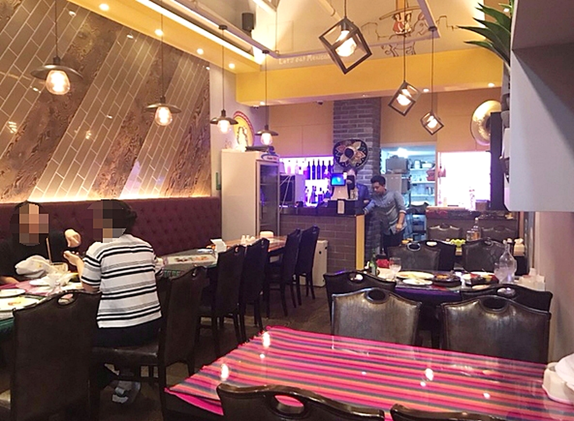 강남 정육식당 인테리어 — 45평 상가 인테리어 비용 및 시공사례 목공
